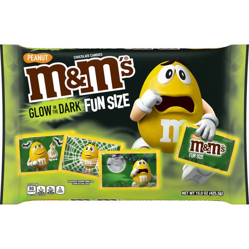 Get M&M Glow in the Dark Fun Size Peanuts at Plumule Expat shop Rotterdam. in the Netherlands.